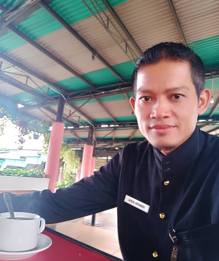 Dr. ARIS AFANDI, S.T, M.T